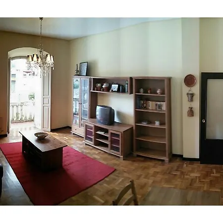 Modern In Near Beach Apartmán